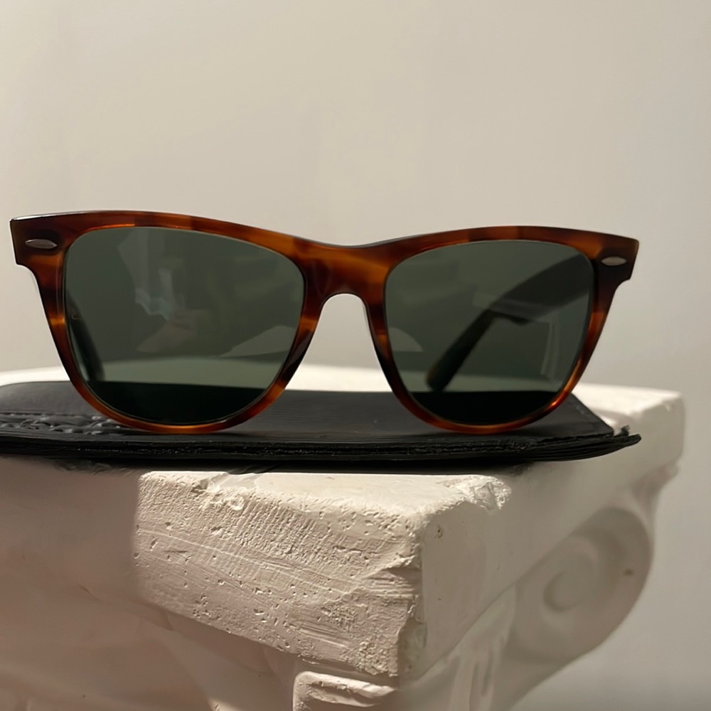 Bausch and Lomb Ray-Bab Wayfarer II L1725 with Original Case